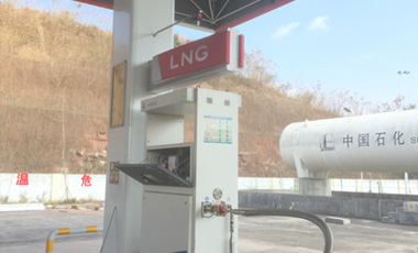 成都二绕高速青白江、龙泉湖、三岔湖、清流、新津服务区：流量计、加液枪